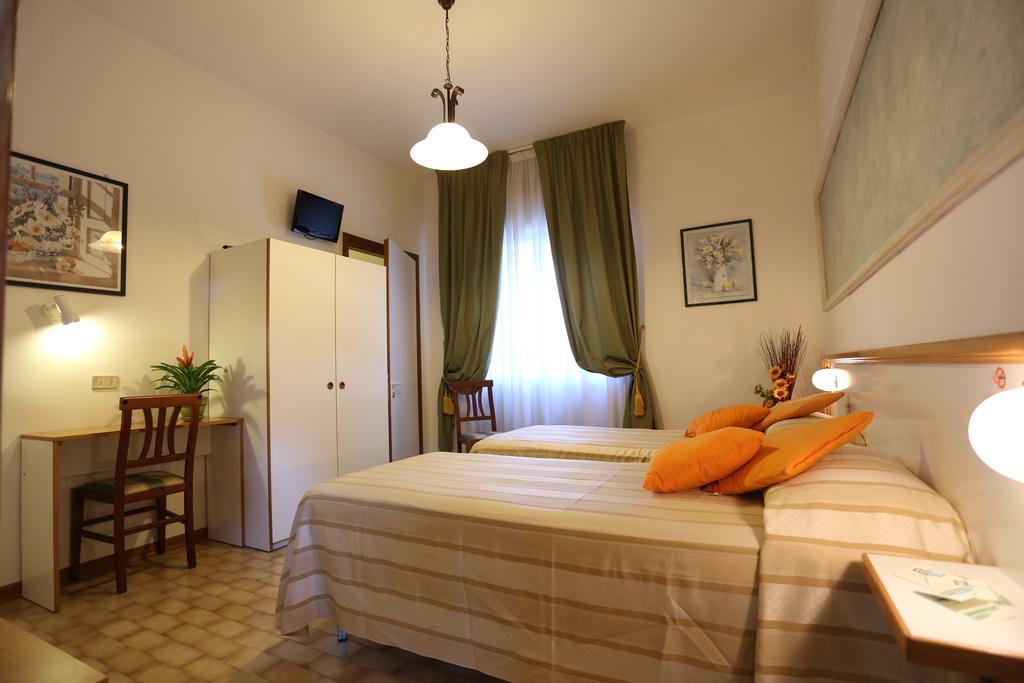 Hotel Vignola Assisi Eksteriør bilde