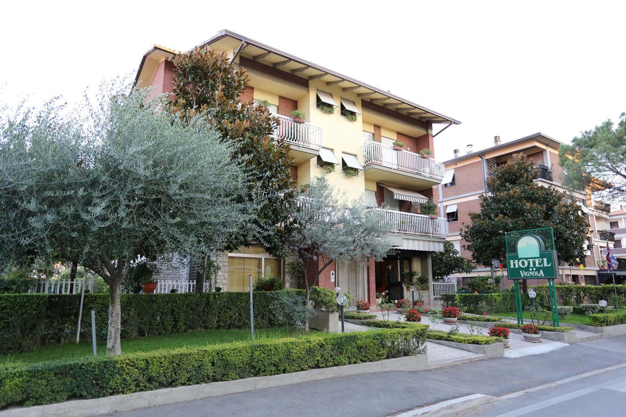 Hotel Vignola Assisi Eksteriør bilde