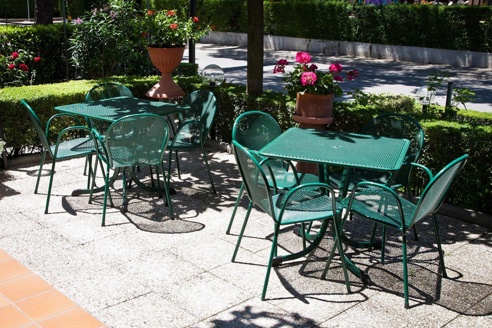 Hotel Vignola Assisi Eksteriør bilde