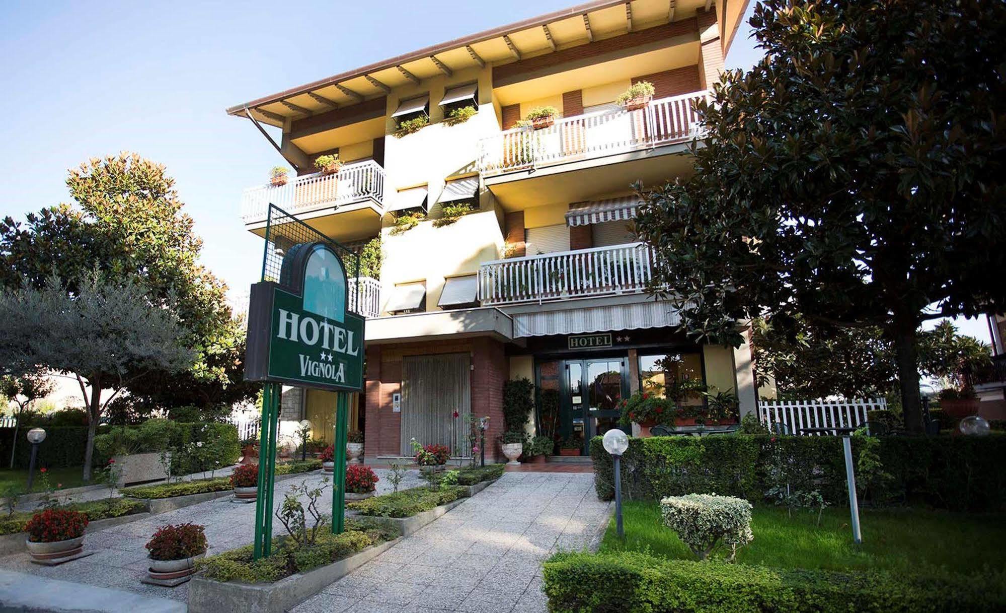 Hotel Vignola Assisi Eksteriør bilde