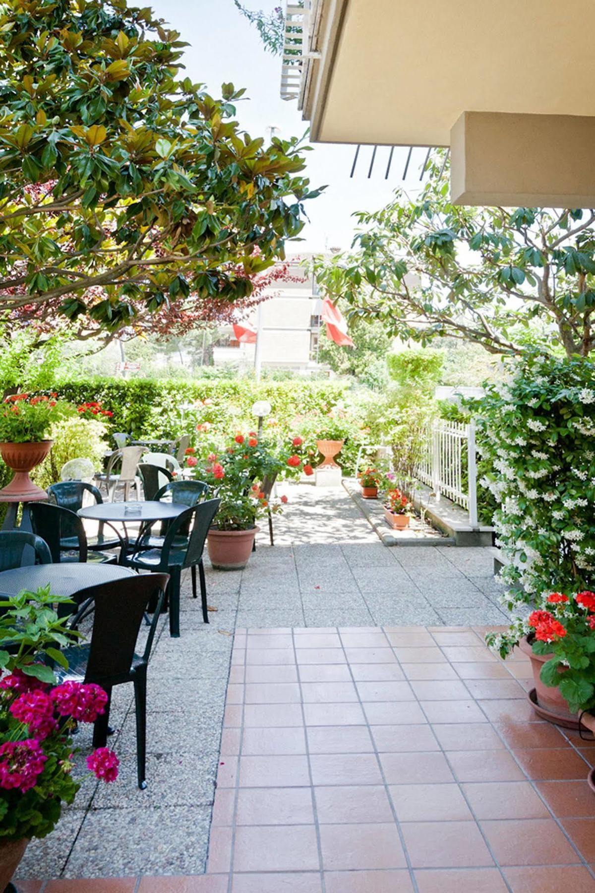 Hotel Vignola Assisi Eksteriør bilde