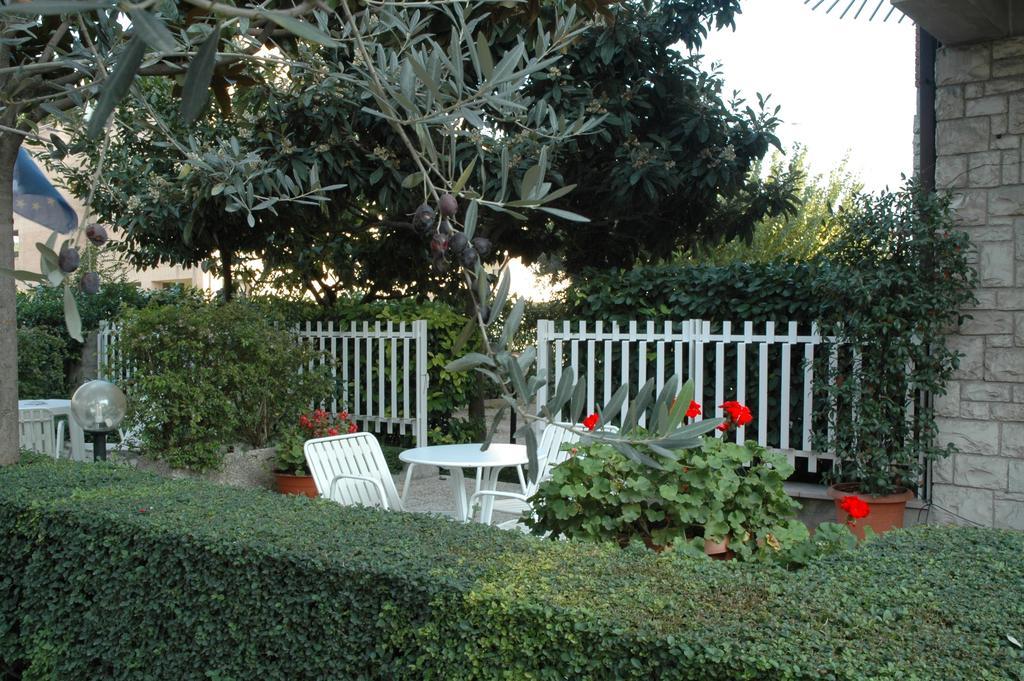 Hotel Vignola Assisi Eksteriør bilde