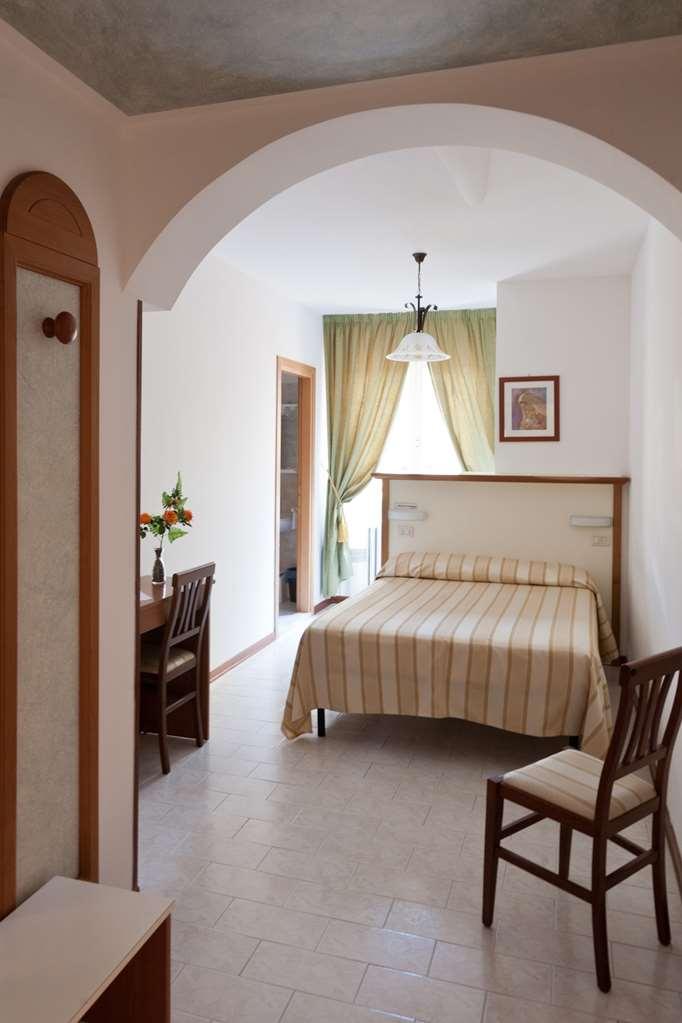 Hotel Vignola Assisi Rom bilde